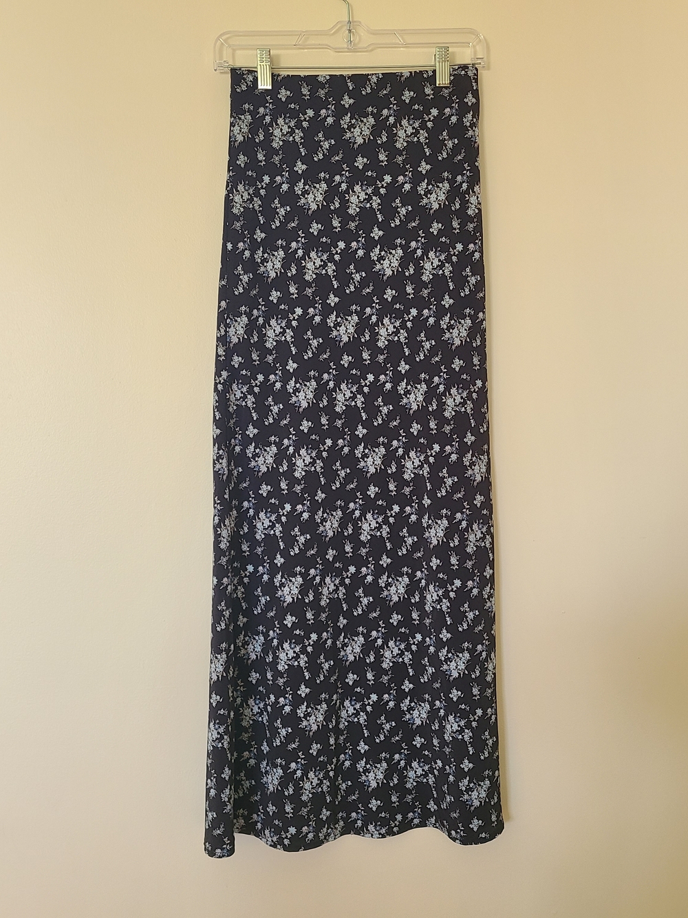 Altar'd State Navy and White Floral Maxi Skirt